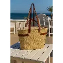 Couffin artisanal en paille tressée avec anses et lanières cuir  Tunisie marchinet.webp
